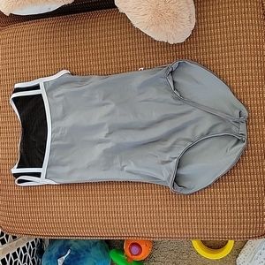 Yumiko gray and black leotard - size large